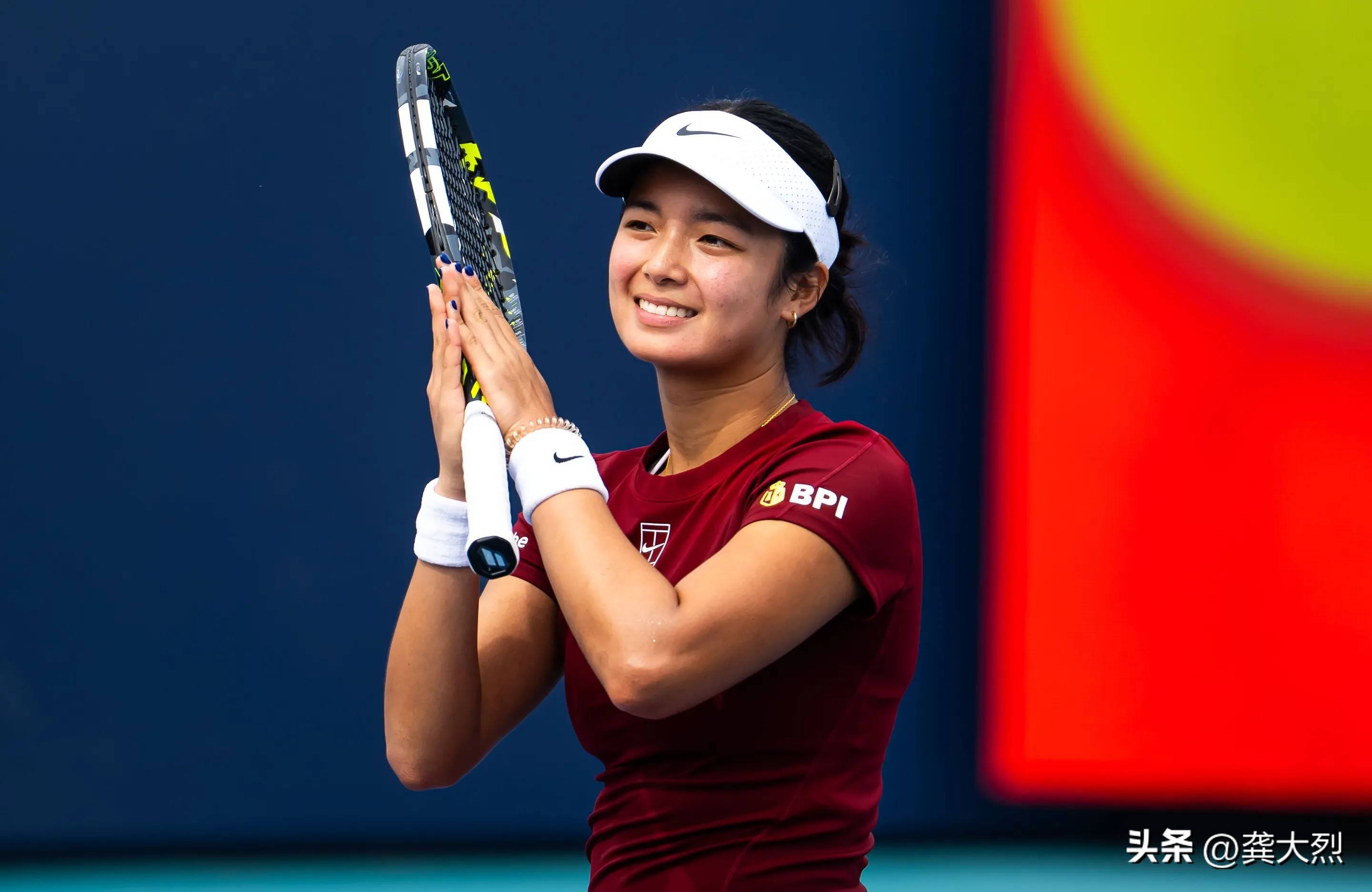 开云娱乐平台 -纳达尔回归赛场，赛事规则更新首场状态亮眼，SKT观众沸腾！